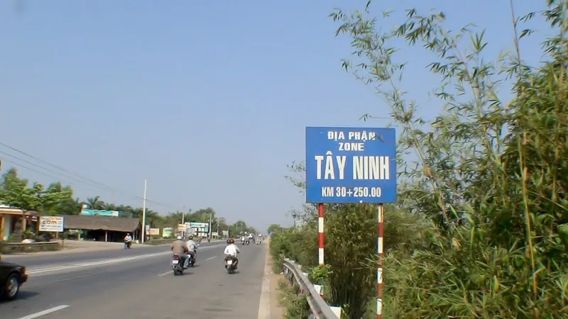 QL22 nối vào cửa khẩu Mộc Bài (Tây Ninh)