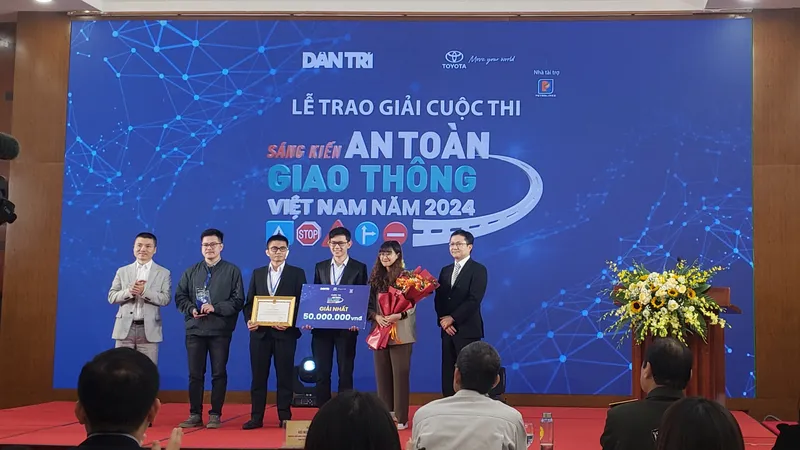 Giải Nhất đã thuộc về ý tưởng camera xử phạt vi phạm và phân tích giao thông thông minh