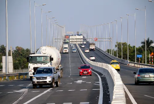 Kiến nghị thay đổi chủ quản dự án mở rộng đoạn đường cao tốc TPHCM - Long Thành