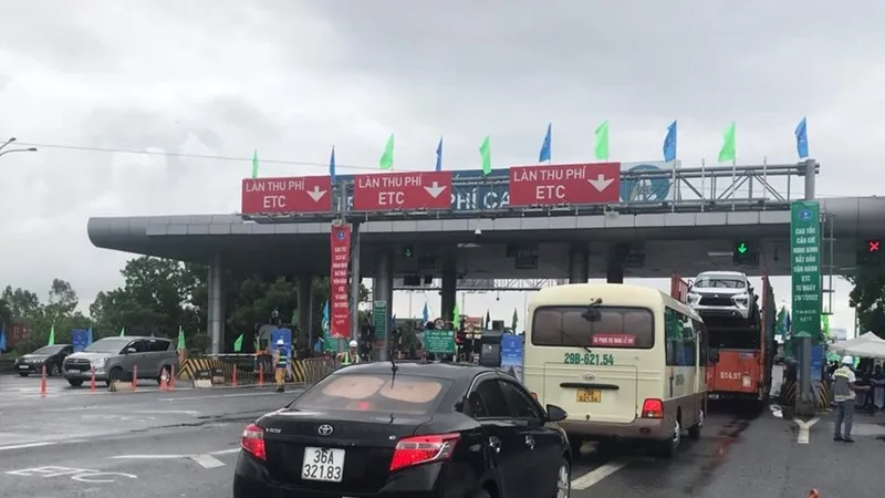 Thay đổi cơ cấu vốn và lộ trình đầu tư mở rộng đường cao tốc Cầu Giẽ - Ninh Bình