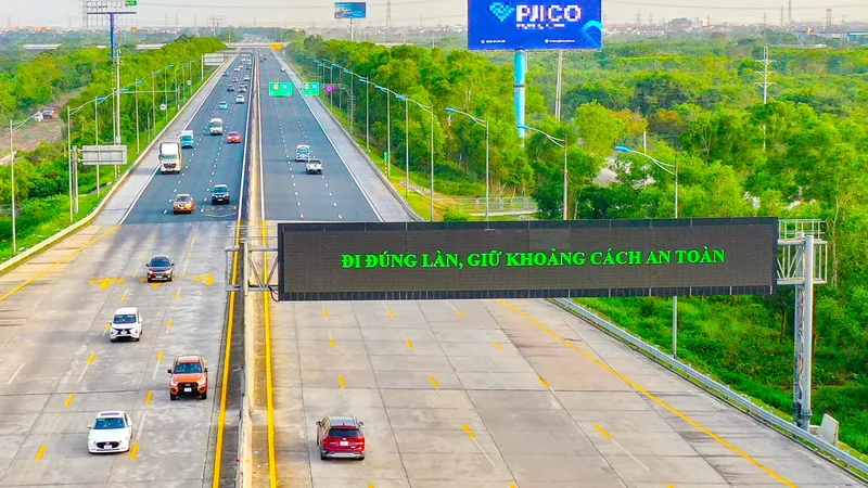Hoàn thành hệ thống giao thông thông minh trên tuyến đường bộ cao tốc Bắc - Nam trước ngày 31-10