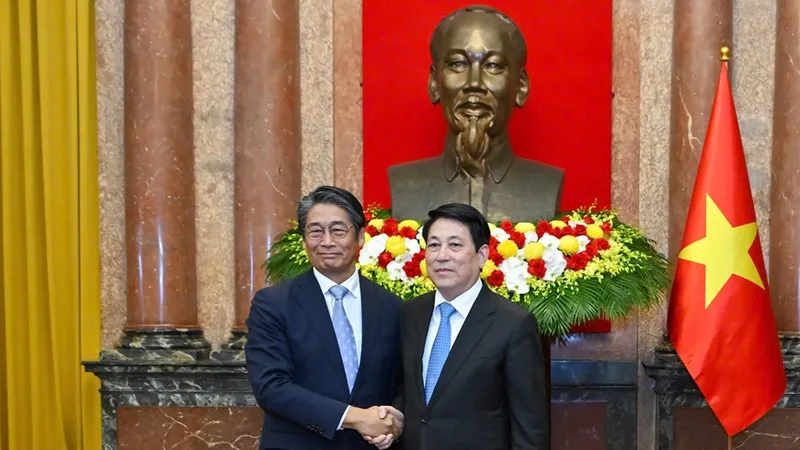Chủ tịch nước Lương Cường tiếp ông Nakasone Yasutaka, Hạ nghị sĩ, Trưởng Ban Thanh niên Đảng Dân chủ tự do Nhật Bản