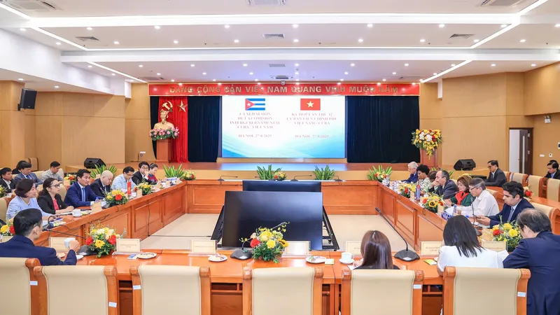 Kỳ họp lần thứ 42 Ủy ban liên Chính phủ Việt Nam - Cuba