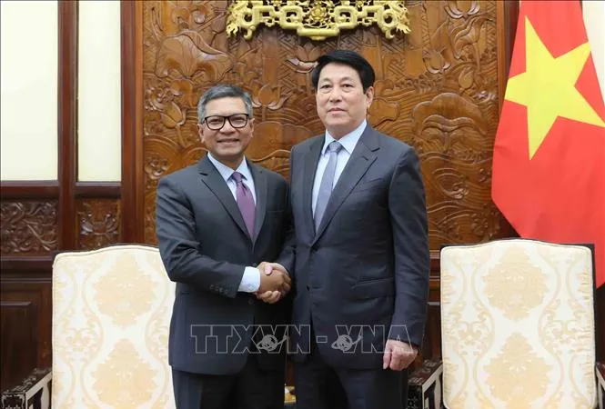 Chủ tịch nước Lương Cường tiếp Đại sứ Indonesia Denny Abdi. Ảnh: TTXVN.