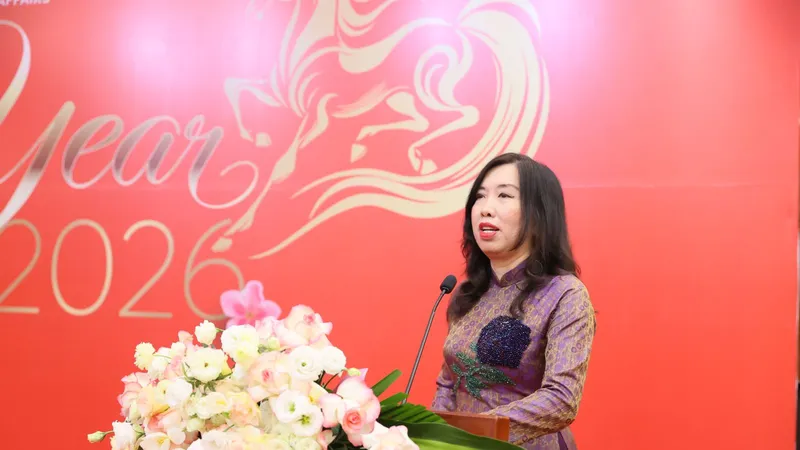 Thứ trưởng Lê Thị Thu Hằng chủ trì buổi gặp mặt thường niên của Bộ Ngoại giao với các cơ quan đại diện ngoại giao và cơ quan thông tấn, báo chí thường trú tại Việt Nam