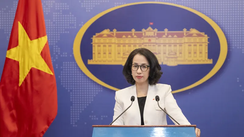 Người phát ngôn Bộ Ngoại giao Phạm Thu Hằng