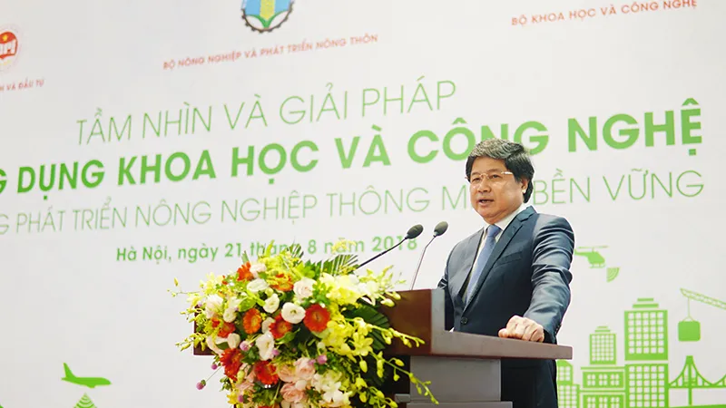 Tầm nhìn và giải pháp ứng dụng khoa học công nghệ trong phát triển nông nghiệp thông minh bền vững