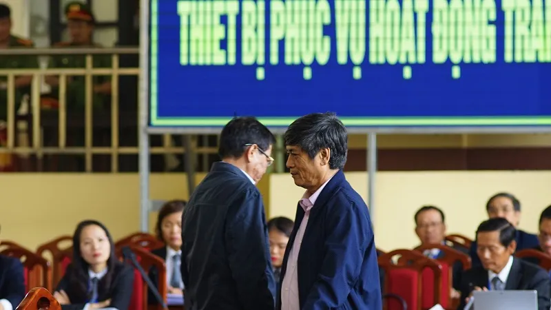 Đối chất lời khai của cựu tướng Nguyễn Thanh Hóa tại tòa