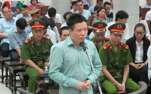 Khởi tố thêm tội danh với ông Hà Văn Thắm