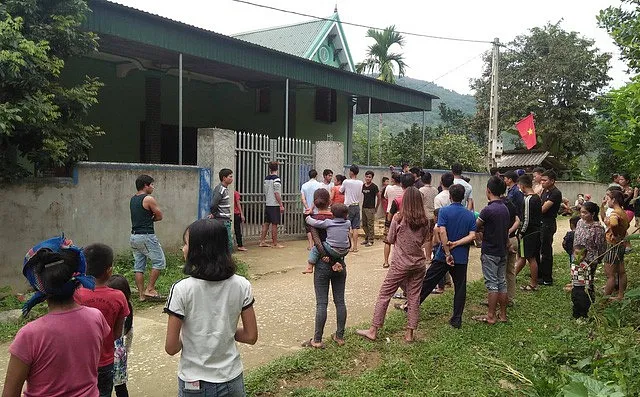 Một thanh niên chém mẹ 6 nhát vào đầu