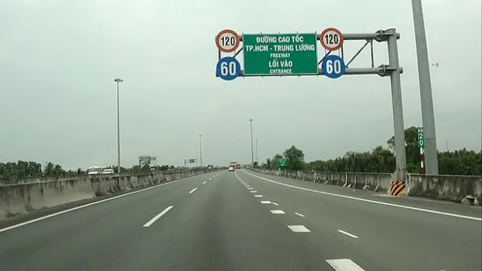 Khởi tố, bắt giam 9 người trong việc đấu thầu cao tốc TPHCM-Trung Lương