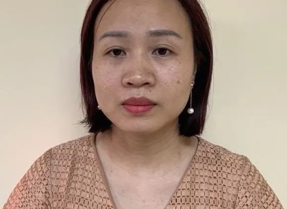 Khởi tố nữ kế toán trưởng Trung tâm Kiểm soát bệnh tật Hà Nội