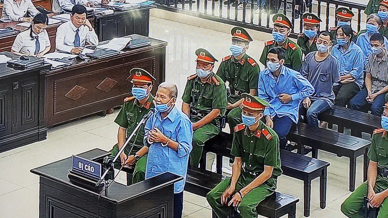 Lê Đình Công xin lỗi gia đình 3 chiến sĩ công an hy sinh tại Đồng Tâm
