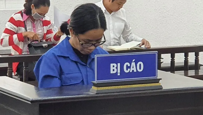 Nữ thạc sĩ lừa đảo lãnh 15 năm 6 tháng tù