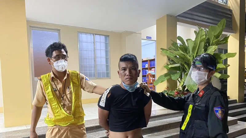 Trộm cắp ô tô rồi thông chốt kiểm dịch bất thành