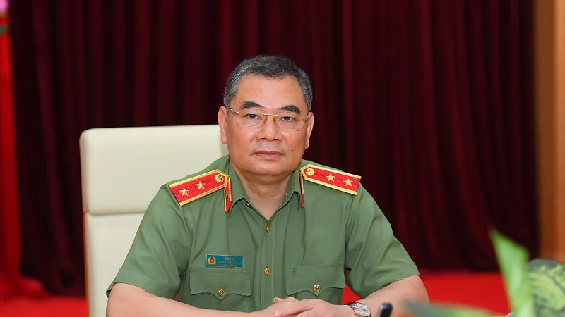 Khởi tố một số cá nhân, doanh nghiệp trên thị trường chứng khoán, bất động sản trong thời gian tới là tin đồn thất thiệt