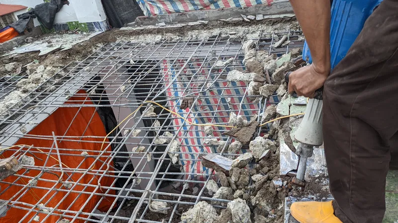 Hà Nội cưỡng chế công trình xây dựng vi phạm di tích quốc gia