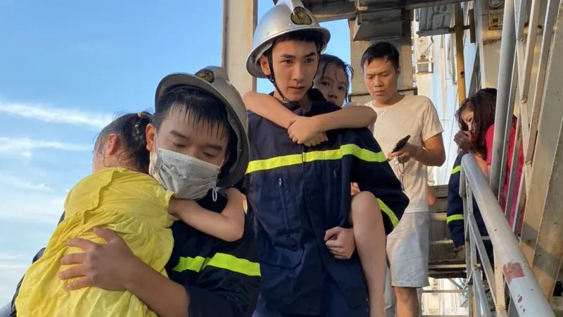 Bộ Công an hướng dẫn chi tiết thoát nạn khi có cháy