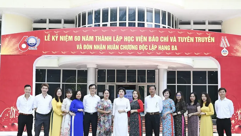 Mô hình đào tạo báo chí hướng tới kỷ nguyên số
