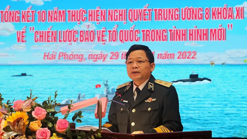 Tiếp tục xây dựng nền quốc phòng toàn dân trên biển