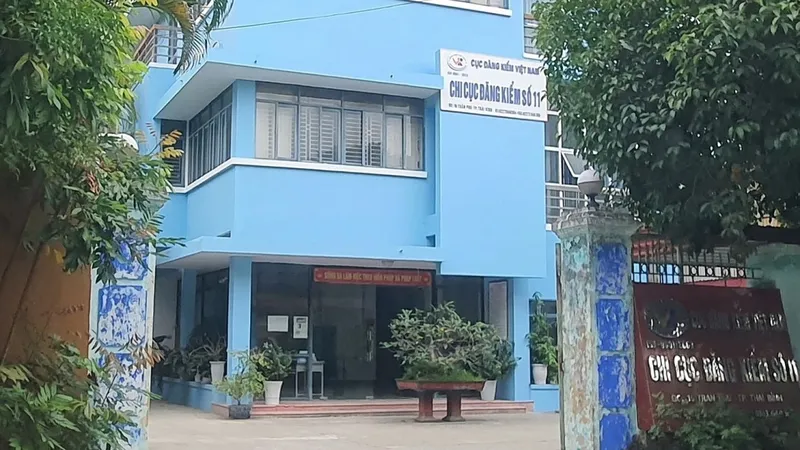 Bắt tạm giam Giám đốc Chi cục đăng kiểm 11 Thái Bình