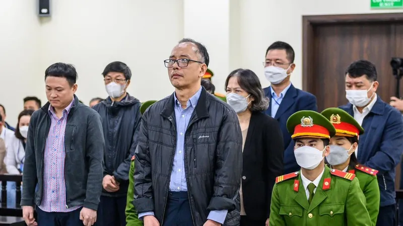 Cựu sếp ngân hàng thừa nhận sai phạm 
