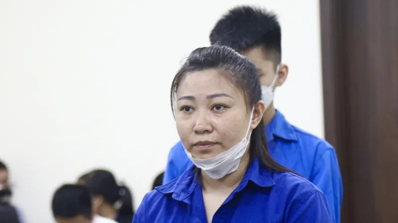 Tuyên y án sơ thẩm 7 năm tù đối với cựu đại úy Lê Thị Hiền
