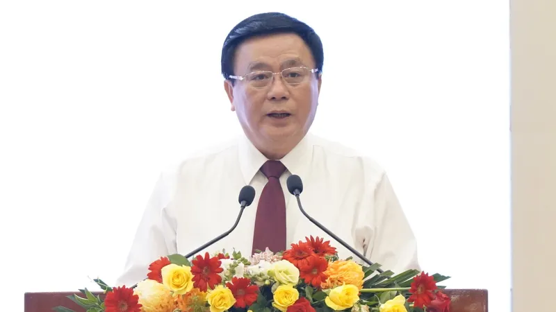 Tăng cường sức đề kháng cho cán bộ, đảng viên trước nhiều luận điệu chống phá 