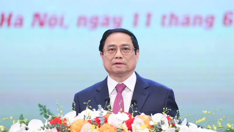 Thủ tướng Phạm Minh Chính: Thi đua khen thưởng tránh hình thức, phô trương 