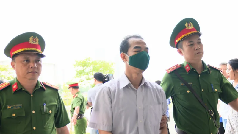 Tuyên án vụ "chuyến bay giải cứu": Cựu Cục trưởng Cục Lãnh sự lĩnh án chung thân