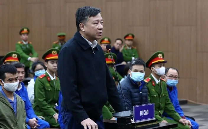 Giáo viên và học sinh xin giảm nhẹ hình phạt cho cựu Bí thư Tỉnh ủy Hải Dương