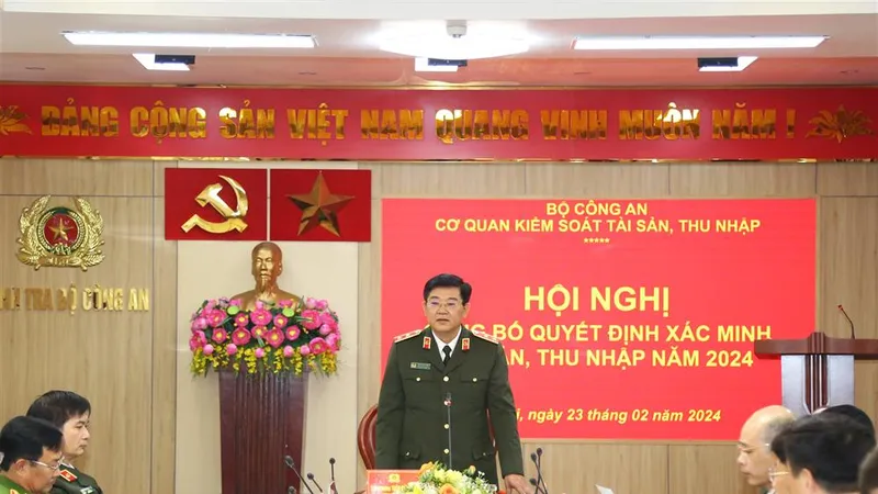 Bốc thăm 8 người có chức vụ trong công an nhân dân để xác minh tài sản