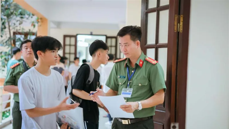 Gần 18.000 thí sinh tham gia kỳ thi đánh giá của Bộ Công an