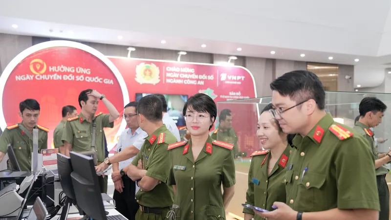 Bộ trưởng Bộ Công an: Chuyển đổi số ngành công an phải thực chất