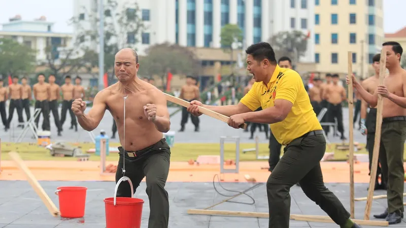 Màn khí công, công phá tại Đại hội khỏe “Vì an ninh Tổ quốc”