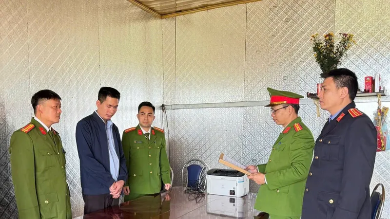 Khởi tố Giám đốc Công ty TNHH Xây dựng và Thương mại Lục Giang Sơn