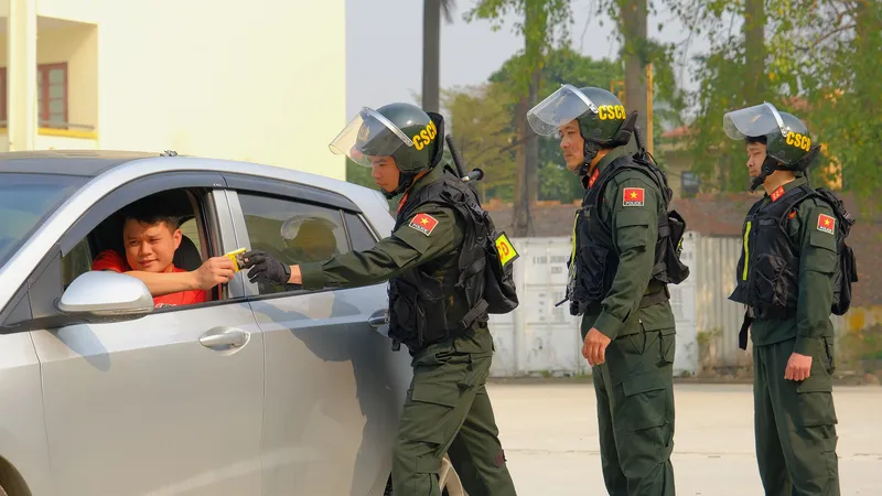 Cảnh sát Gìn giữ Hòa bình diễn tập tấn công tội phạm khi làm nhiệm vụ quốc tế