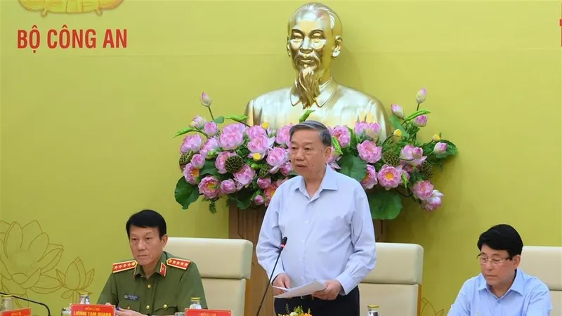 Vai trò đặc biệt quan trọng của lực lượng công an nhân dân trong giai đoạn cách mạng mới