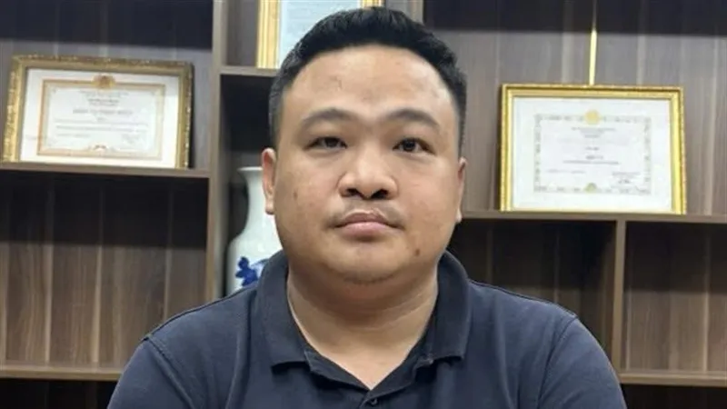 Triệt phá đường dây lừa đảo nhắm vào hàng trăm nghìn người già, người thiếu hiểu biết