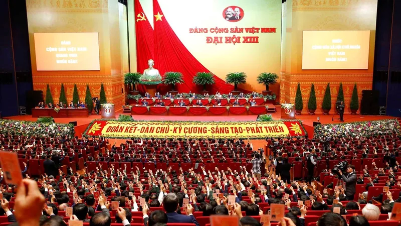 Cơ quan công an khuyến cáo người dân cảnh giác trước các luận điệu xuyên tạc về công tác nhân sự trước thềm đại hội đảng các cấp. Ảnh minh họa