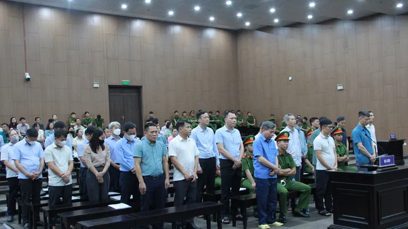 Cựu Phó Chủ nhiệm Văn phòng Quốc hội bị phạt 5 năm 6 tháng tù