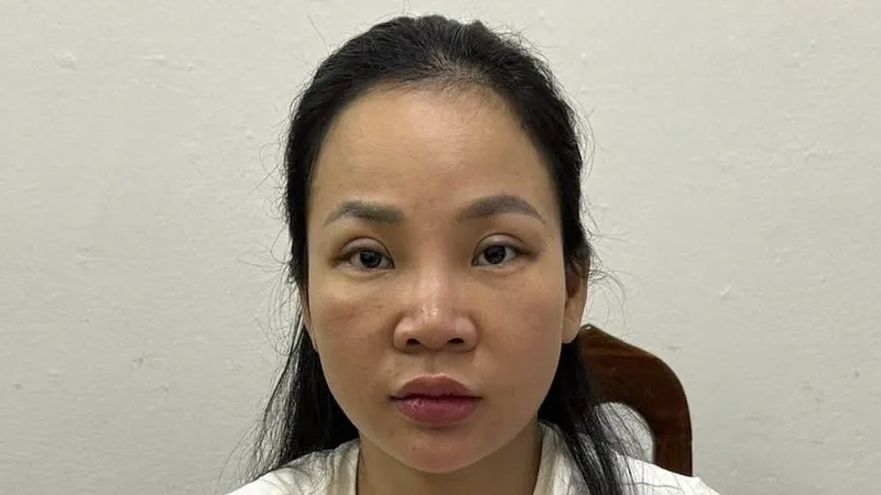 Khởi tố đối tượng dùng “bùa yêu, giải hạn” để lừa đảo
