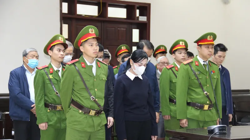 Các bị cáo hầu tòa phúc thẩm trong vụ án tại Tập đoàn Phúc Sơn