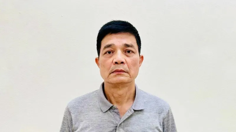 Cựu Cục trưởng Cục An toàn thực phẩm bị cáo buộc chiếm đoạt gần 44 tỷ đồng