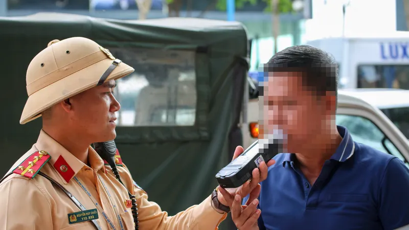 Sau 3 ngày nghỉ lễ, xử lý hơn 8.700 trường hợp vi phạm nồng độ cồn
