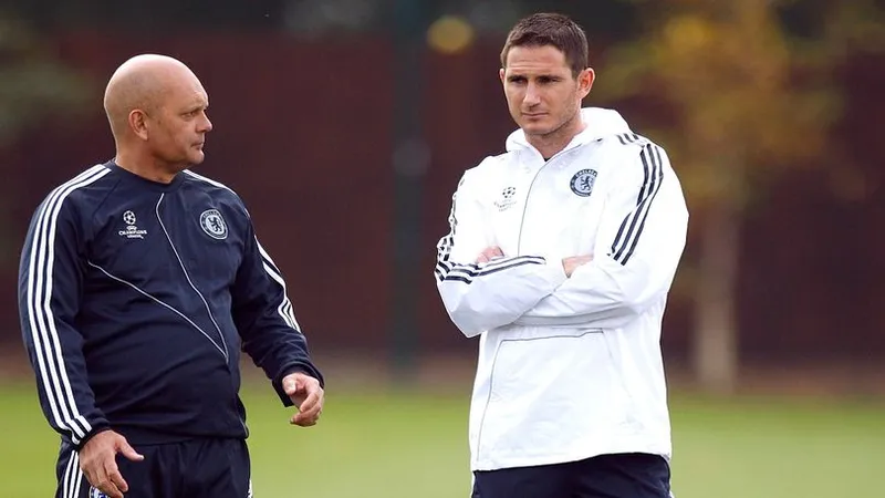 Ray Wilkins (trái) và FRank Lampard
