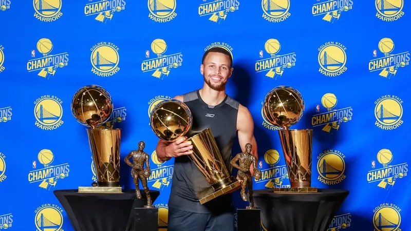 Stephen Curry nguyện làm "chiến binh" trọn đời