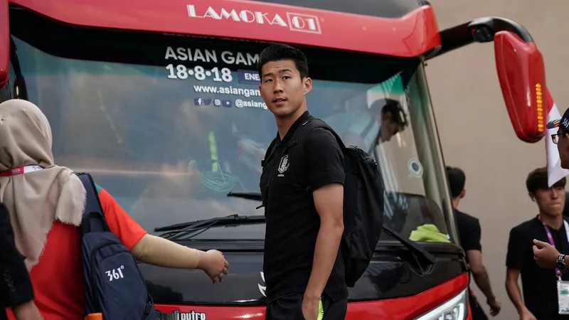 "Binh nhì" Son Heung Min liệu có được giải cứu khỏi nghĩa vụ quân sự?