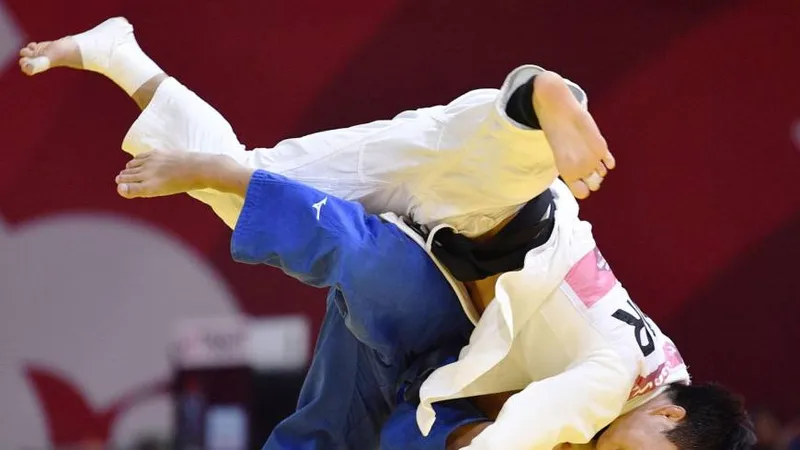 Shohei Ono và đòn quật ngã đối thủ người Hàn Quốc