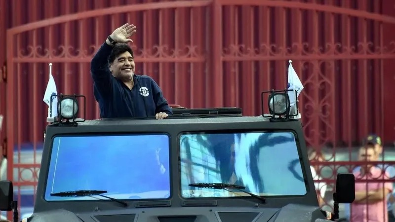 Maradona hiện đang làm Chủ tịch 1 CLB ở Belarus